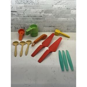VTG Tupperware Nesting Cups, Caddy, Grapefruit Knives, Cake Server, Corn Butter